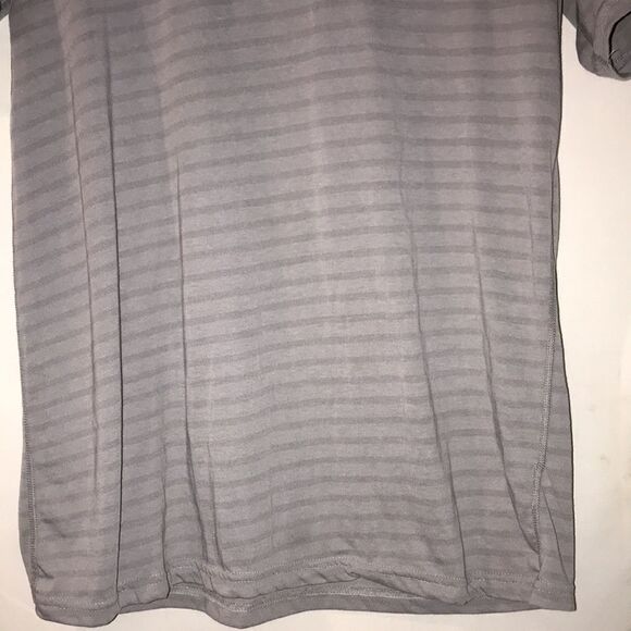 Adidas by 424 Men's Gray Climalite Stripe V-Neck Short Sleeve T-Shirt Size Large - Picture 2 of 8